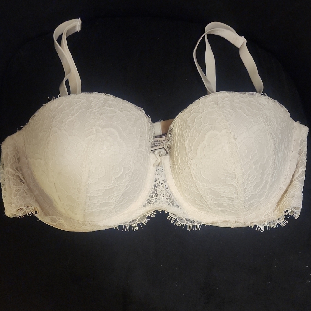 Victoria's Secret White Lace Bra